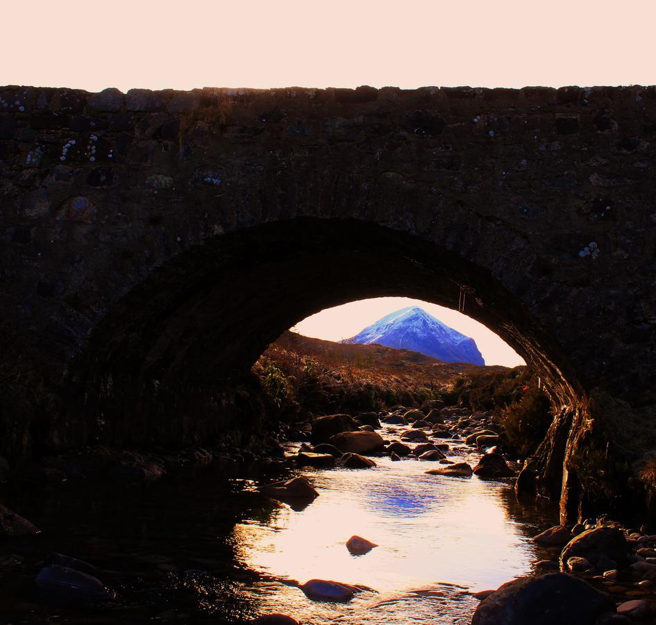 スリガチャン ホテル Sligachan  エクステリア 写真